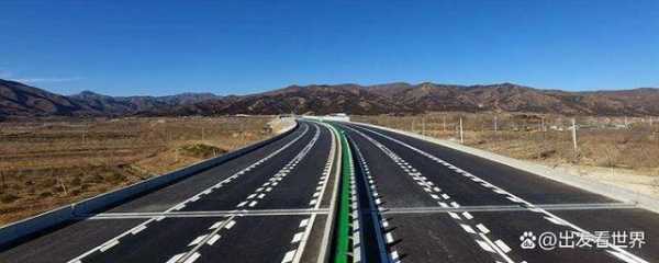 中国最宽的高速路几个车道（国内最宽的高速几条道）