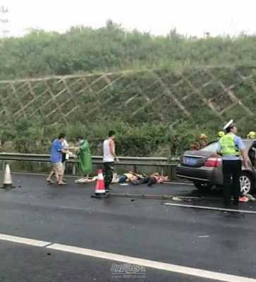 高速路司机死亡（高速路车祸死亡）