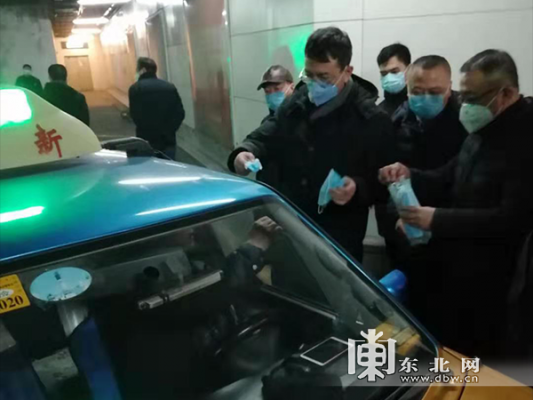 哈尔滨出租车消毒处（出租车24小时客服电话哈尔滨）