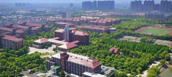 上海交通大学产业学院（上海交大产学研基地）