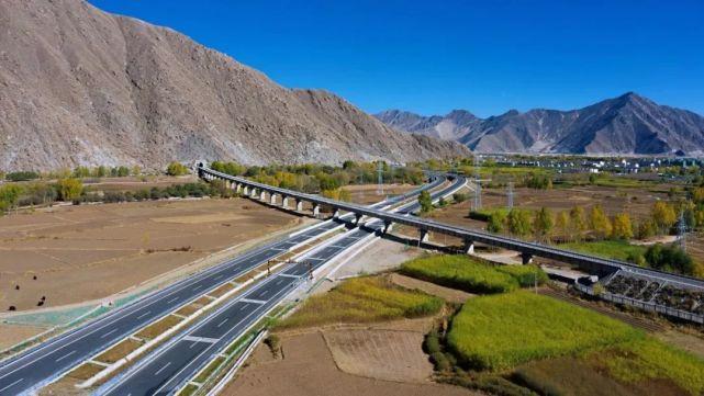 中国到西藏新修高速路（西藏高速开工）