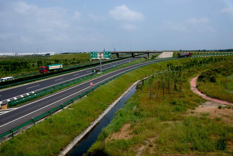 荣乌高速路状况（荣乌高速公路）