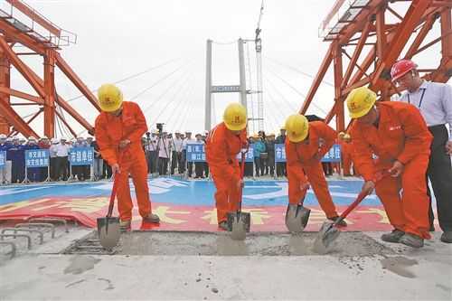 沿海高速路施工流程视频（沿海高速路施工流程视频播放）